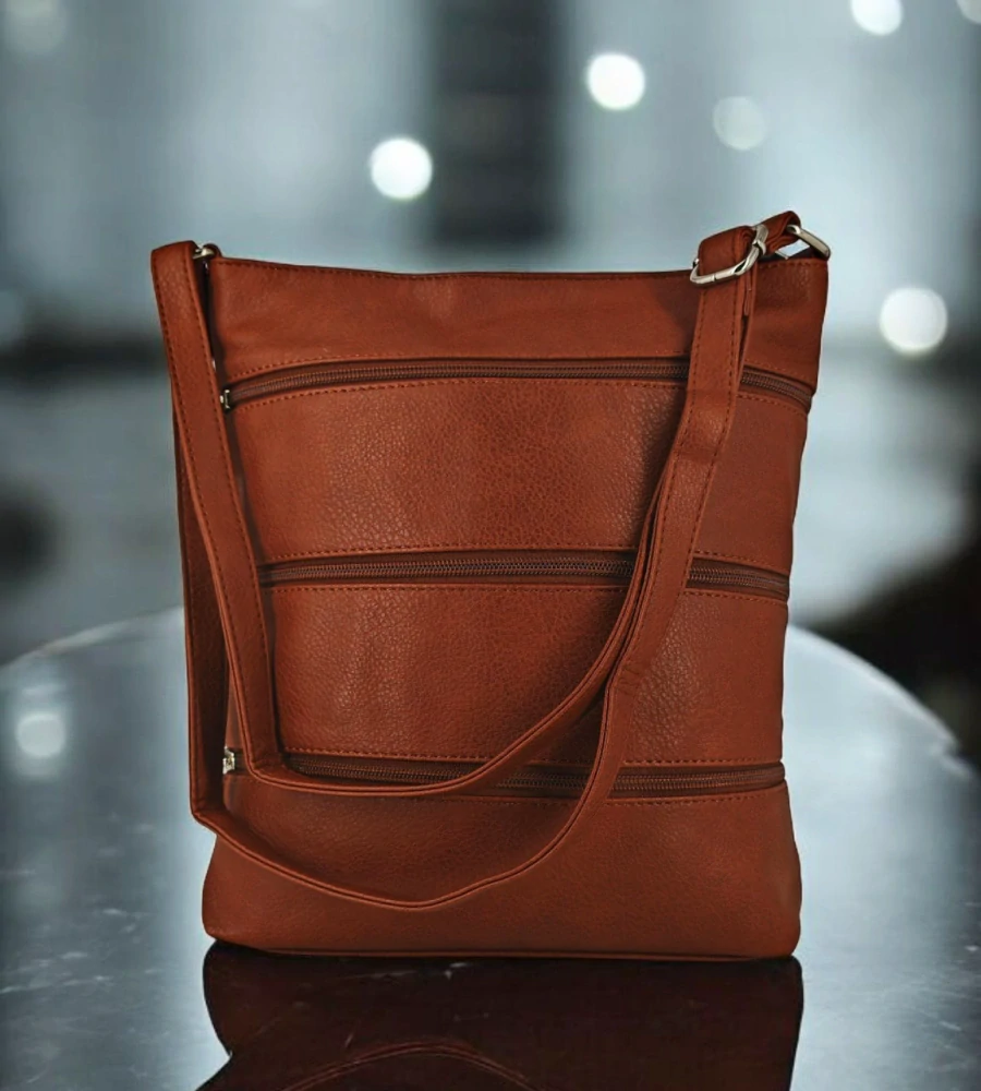 Dámská prostorná kabelka crossbody