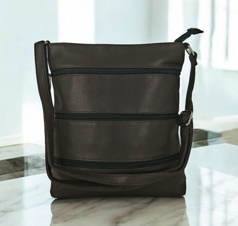 Dámská prostorná kabelka crossbody 