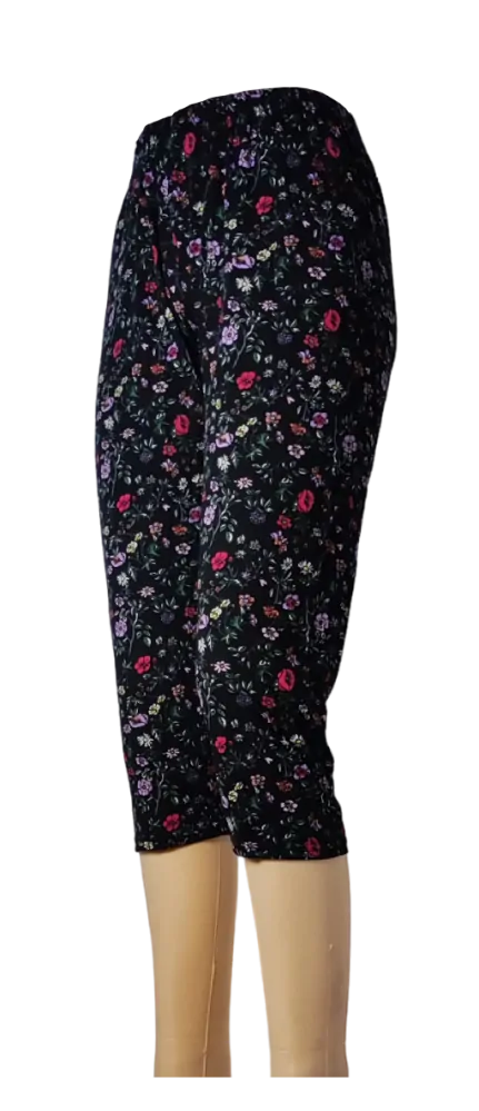 Pohodlné 3/4 legíny s květinovým vzorem