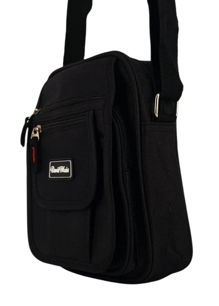 Pánská černá taška crossbody s klopou